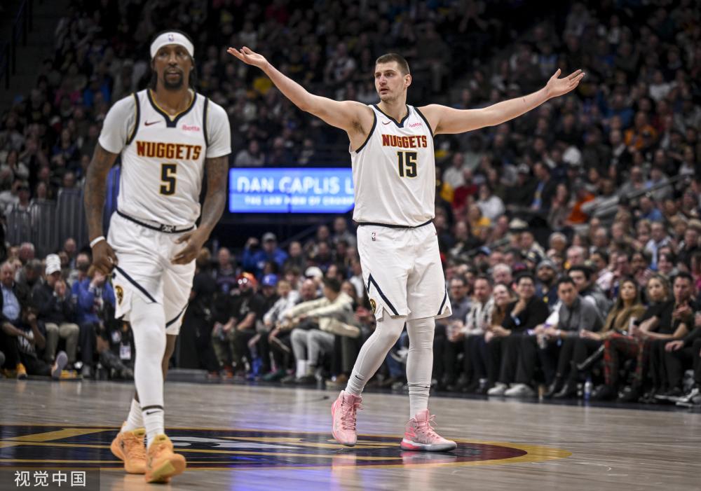 因此他们的 因此他们的